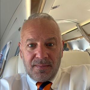 Meet your Posher, Philip